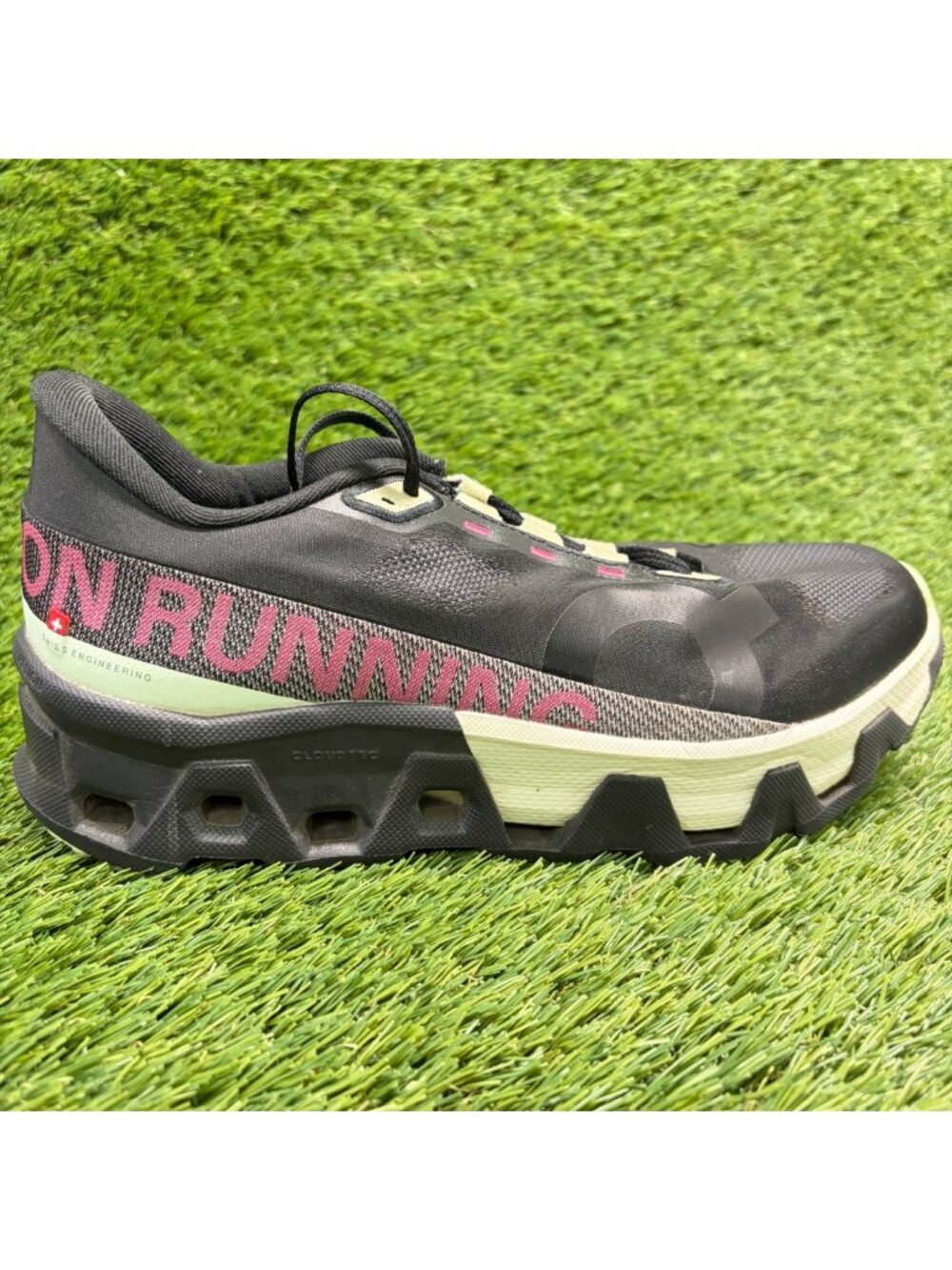 On Cloudmonster Hyper Womens Size 8 Black Green Athletic Running Shoes Sneakers